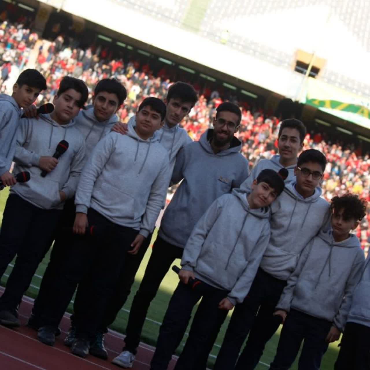 اعضای گروه 313